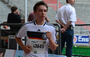 Stuttgart-Lauf: Sebastian quält sich ins Ziel