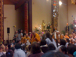 974223_580965935272108_694511793_n