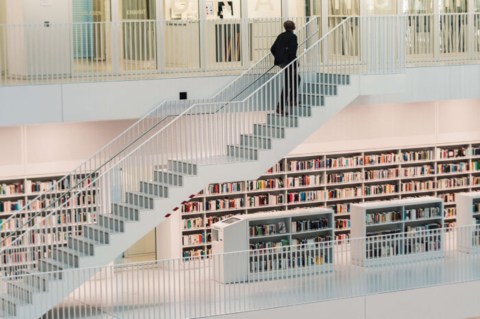 Neue Tour durch die Stadtbibliothek Stuttgart