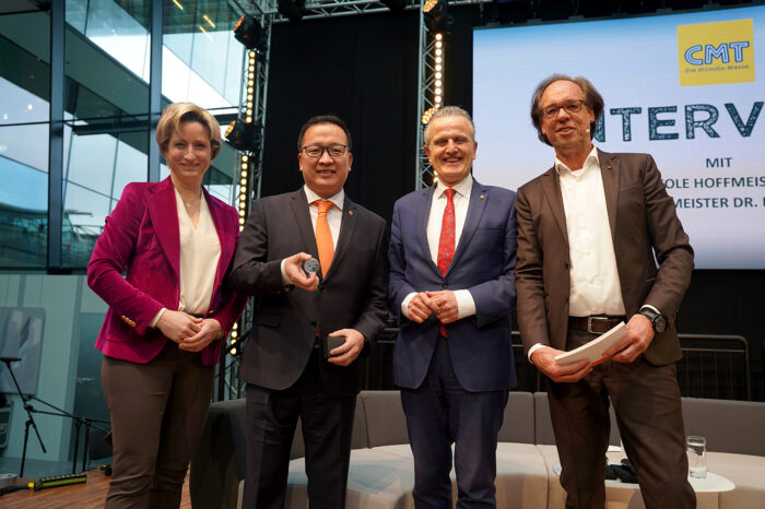 CMT Daily: Großer Andrang zum Starttag auf der Messe Stuttgart