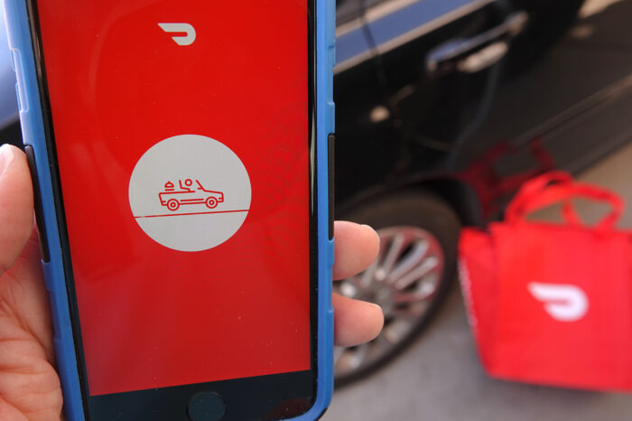 Konkurrenz für Lieferando und Co.: Neuer Lieferdienst kommt nach Stuttgart