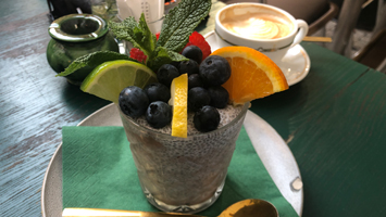 Frühstücken im „The Gardener‘s Nosh“ in der Calwer Straße