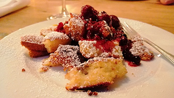 Food-Check (18): Bei "Kaiser und Schmarrn" gibt es nicht nur Süßes