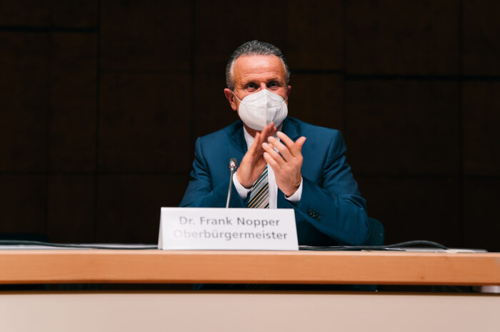 Sondersendung: Stuttgarts neuer Oberbürgermeister Frank Nopper tritt Amt an