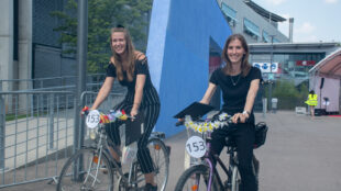 Aufgrund von Corona wurde die feierliche Verleihung in einem "Drive Out"-Konzept umgesetzt.