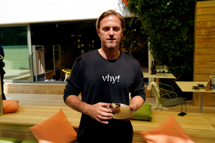 Timo Hildebrand eröffnet eigenes veganes Lokal "Vhy"