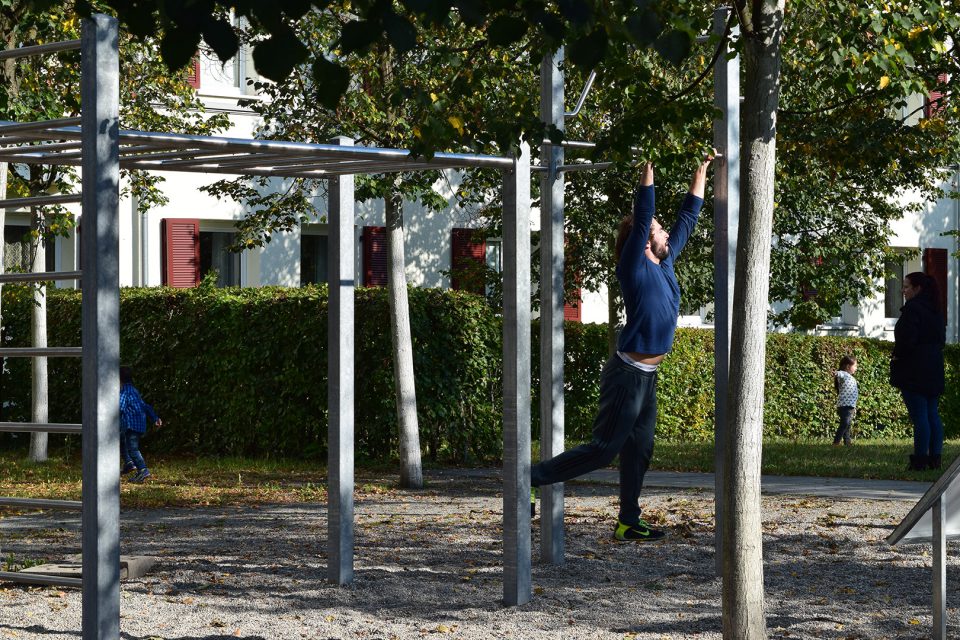 Calisthenics-Sportanlage (Foto: Kheredmand/STUGGI.TV)