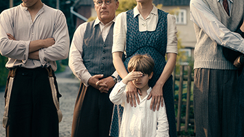 Der Film "Werk ohne Autor" im Kinocheck von Marlene Turrey. (Foto: ©2018 BUENA VISTA INTERNATIONAL / Pergamon Film / Wiedemann & Berg Film)