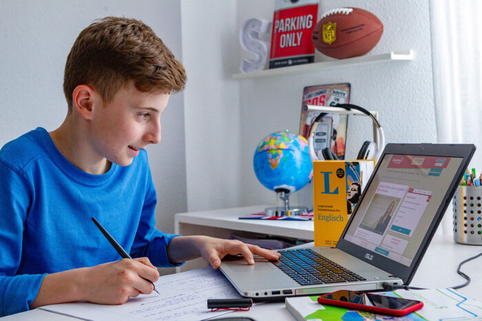 Englisch lernen mit Spaß? Nachhilfeinstitut will Sprache auf lustige Art vermitteln