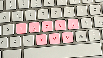 Auf Partnersuche? Viele einsame Singles hoffen beim Online-Dating auf Erfolg in der Liebe. Foto: Goes/STUGGI.TV