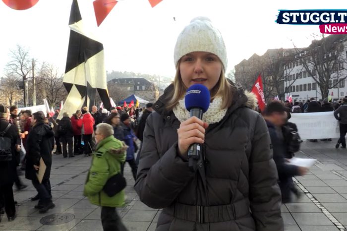 Auf dem Schlossplatz: Demo gegen Rassismus und Gewalt