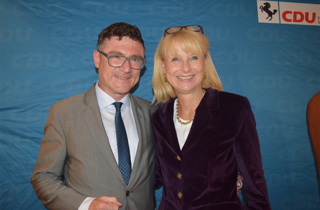 Stefan Kaufmann und Karin Maag feiern den CDU-Wahlerfolg in Stuttgart. (Foto: STUGGI.TV/Bachmann)