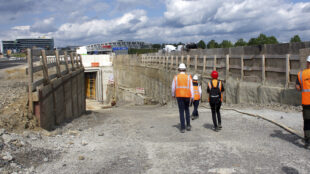 Noch ist der Tunnel zu Fuß begehbar. (Foto: STUGGI.TV)