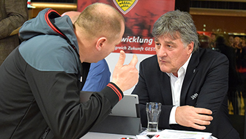 Ausgliederung? VfB-Vorstand stellt sich den Fragen der Mitglieder