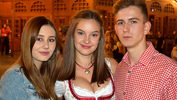 Das Cannstatter Volksfest 2018 endet auf dem Cannstatter Wasen: 4 Millionen Besucher haben das Volksfest besucht. (Foto: STUGGI.TV)