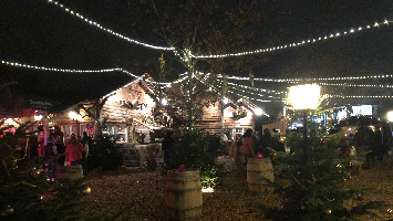 Fünf ganz besondere Weihnachtsmärkte im Check, dabei ist auch das WinterdörfLE in Leinfelden-Echterdingen im Schwabengarten (Foto: STUGGI.TV)
