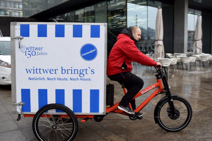 Schneller als Amazon? Buchhandlung setzt auf neuen Lieferservice